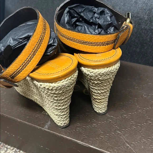 Burberry Women's Leather Espadrilles Wedge Sandals - Picture 3 of 6